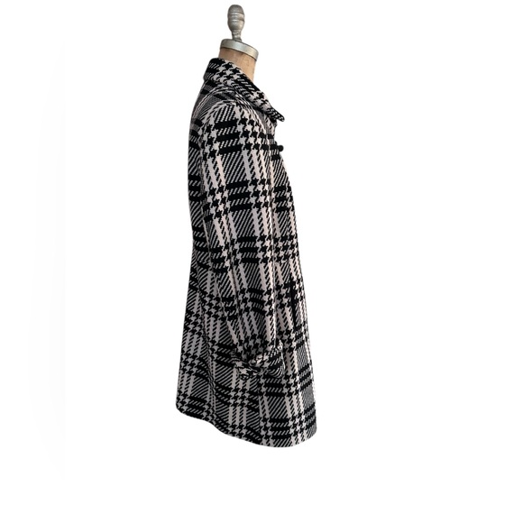 Lands' End Black and White Checkered Houndstooth Toggle Coat Size 14 Wool blend - Picture 5 of 8